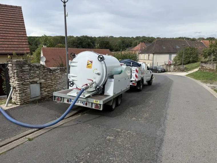 Vidange d’un bac à graisse chateau-Thierry, Château-Thierry, ISIK Assainissement