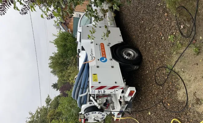 Débouchage d’un tout à l’égout extérieur à Château-Thierry, Château-Thierry, ISIK Assainissement